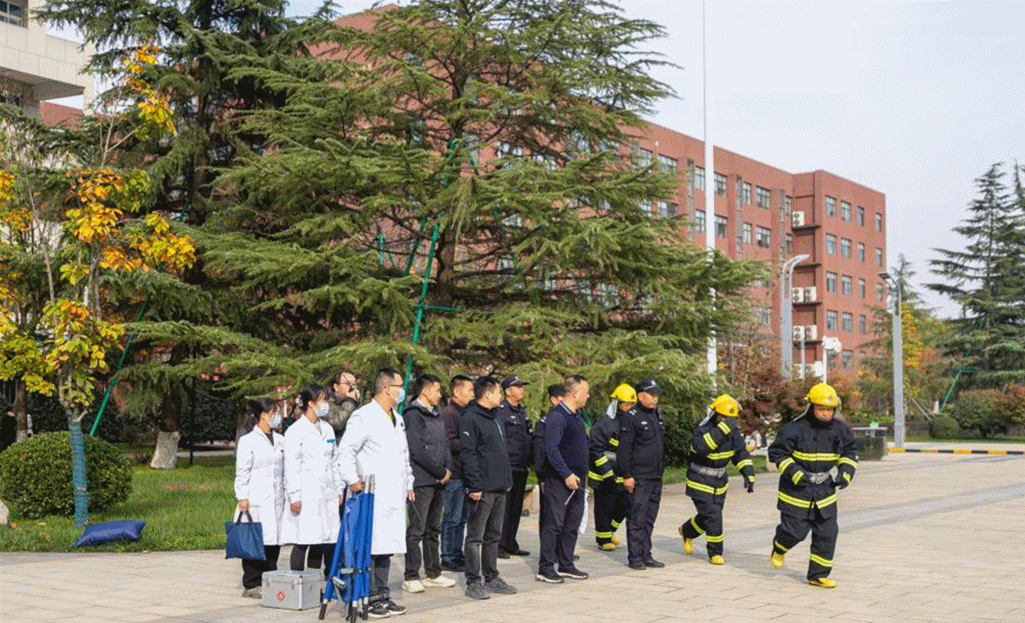夯实安全管理基础 提高全员安全意识 筑牢安全生产防线 k8凯发(中国)天生赢家·一触即发
集团深入开展2024年安全管理专项行动之教育事业篇