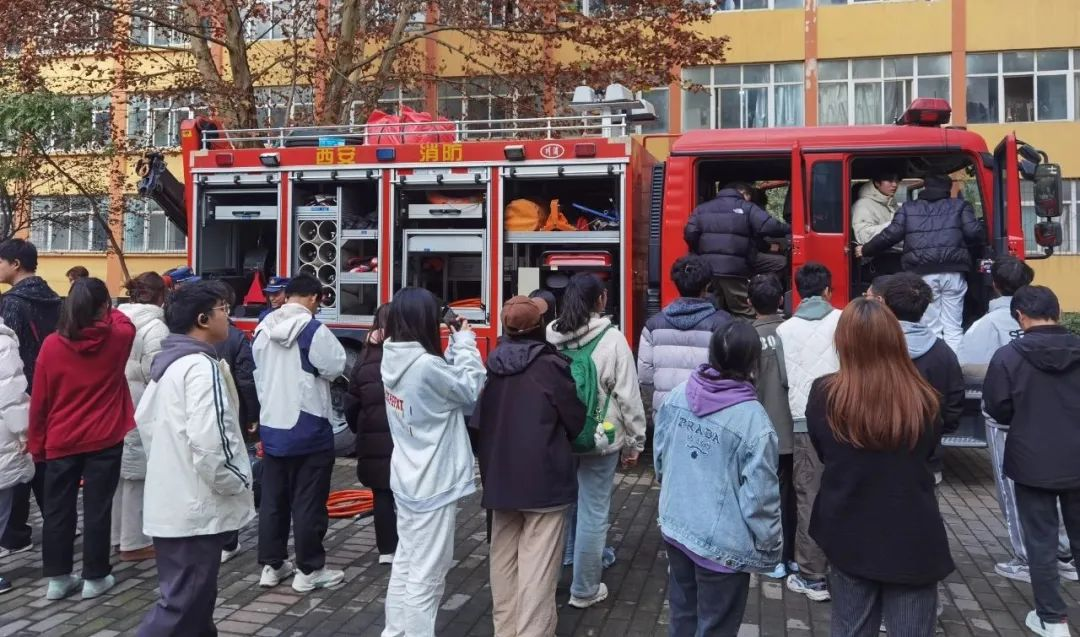 夯实安全管理基础 提高全员安全意识 筑牢安全生产防线 k8凯发(中国)天生赢家·一触即发
集团深入开展2024年安全管理专项行动之教育事业篇